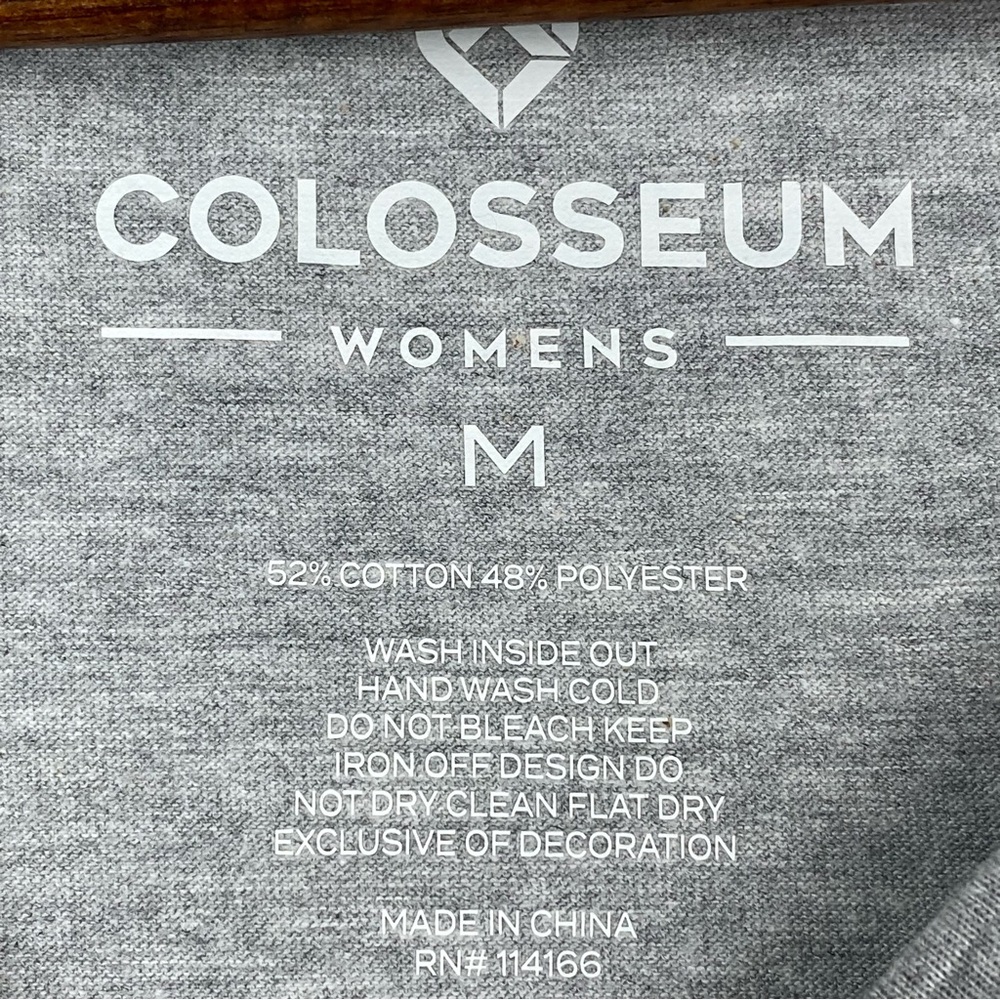 Colosseum size Medium Women’s Ohio State Buckeyes OSU Gray Short Sleeve Tee - Picture 5 of 6